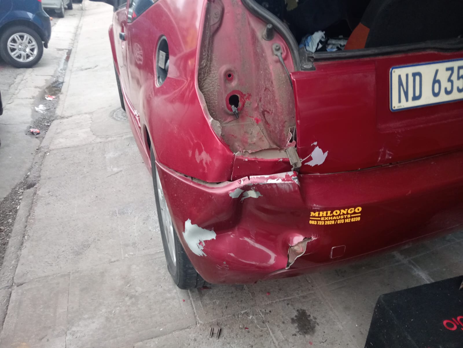 vibe customs spray painting (1) vibe customs spray painting (1)